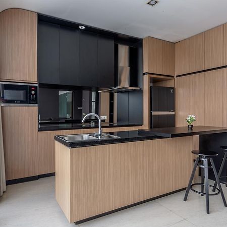 Upscale Suites Джакарта Екстер'єр фото