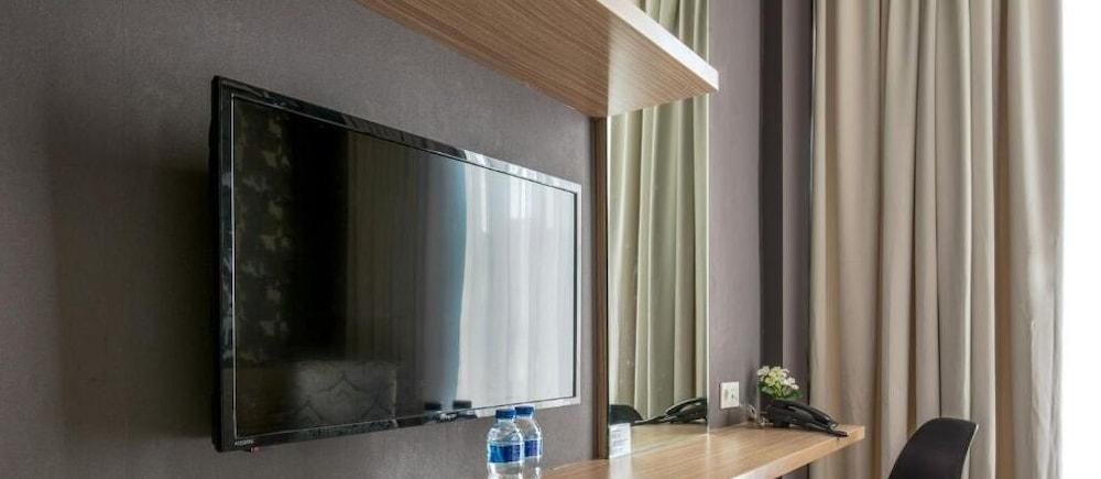 Upscale Suites Джакарта Екстер'єр фото