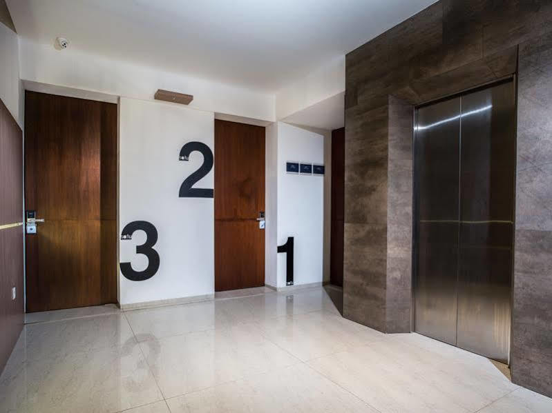 Upscale Suites Джакарта Екстер'єр фото